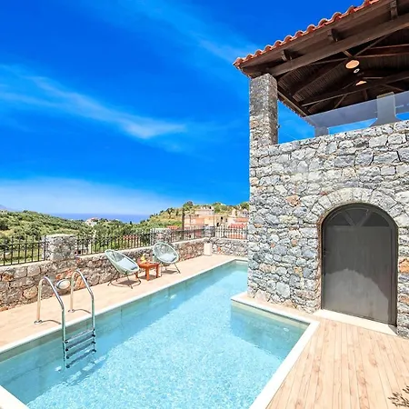 Acrothea Heated Pool Villa *