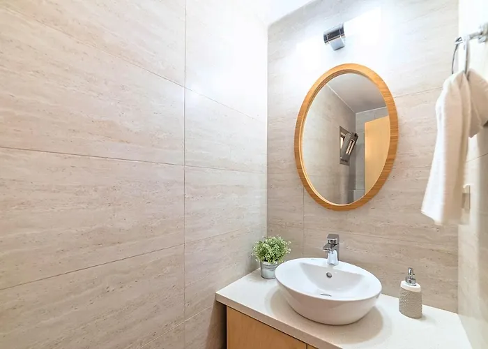 Villa Acrothea Heated Pool *