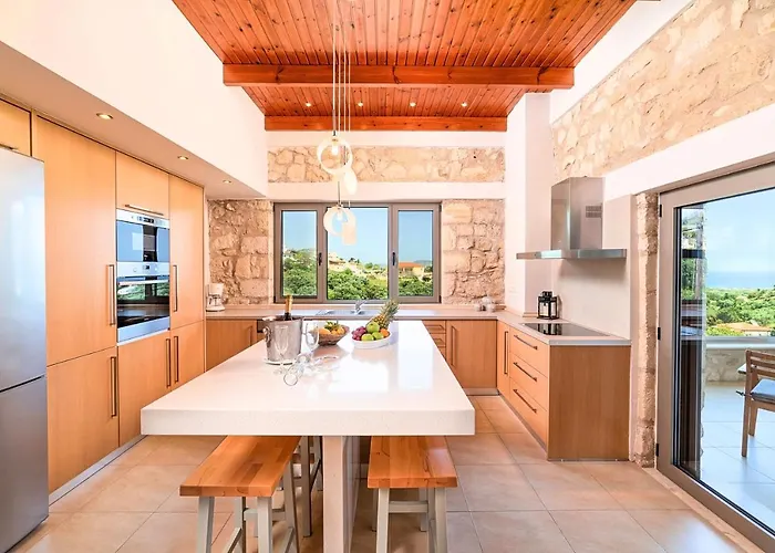 Villa Acrothea Heated Pool *