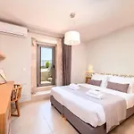 Villa Acrothea Heated Pool *