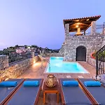 Villa Acrothea Heated Pool *