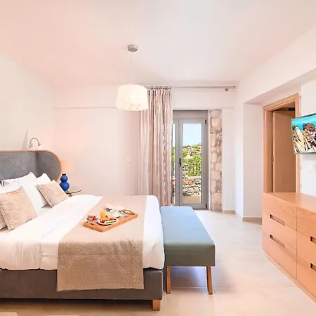 Acrothea Heated Pool * חאניה