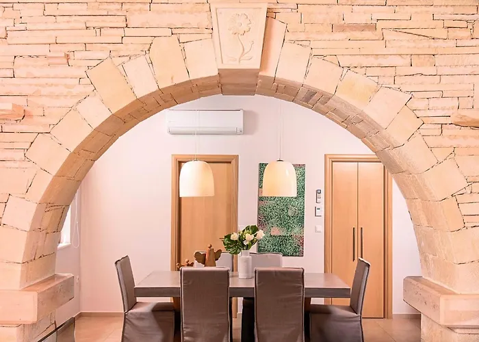 Вилла Acrothea Heated Pool *