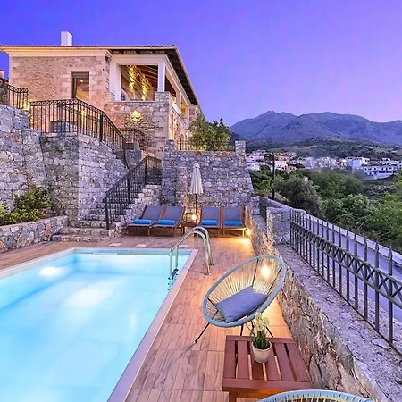 Acrothea Heated Pool וילה