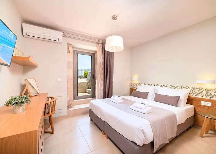 Vila Acrothea Heated Pool *